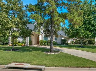 6038 Longmire Trl, Conroe, TX 77304