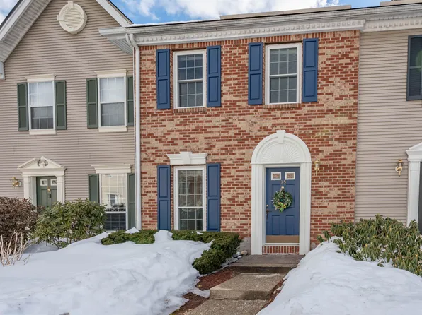 35 Middlesex Road, Merrimack, NH 03054