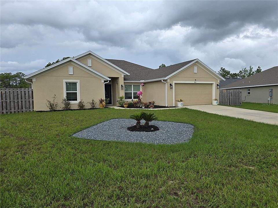 1st image of 825 W HALLAM DRIVE