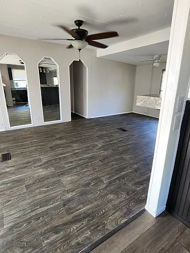 105 Jade Dr Photo 1