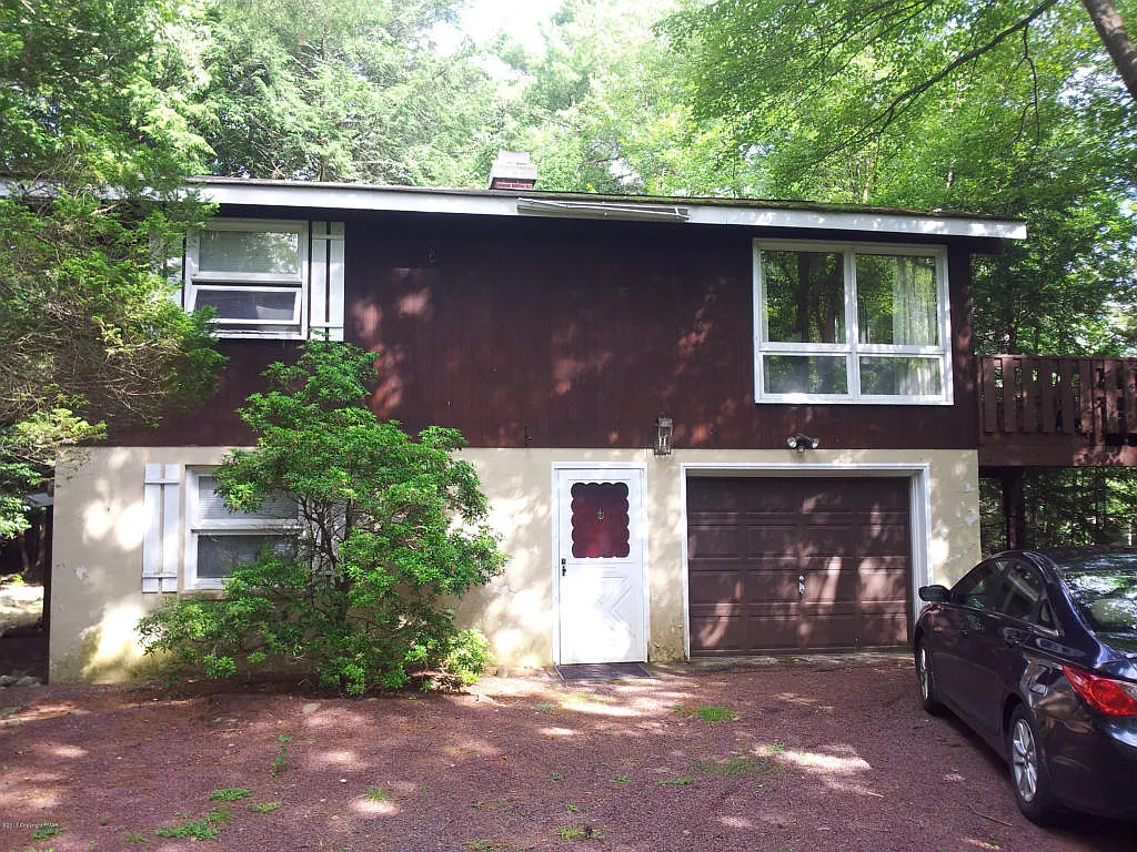 1118 Stonewall Dr photo 1
