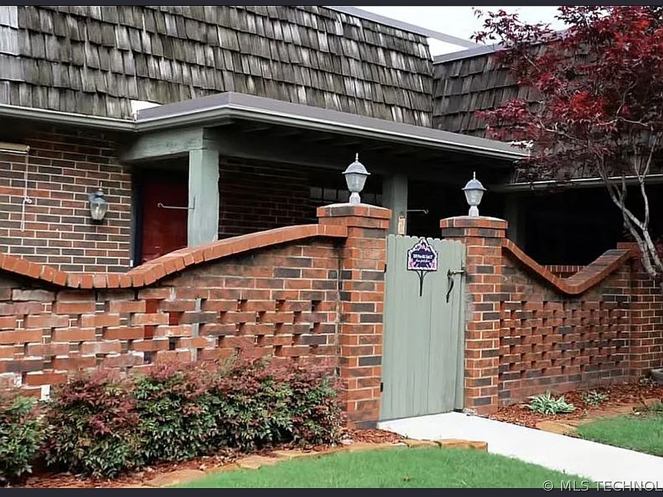 1st image of 27 SE Shadow Lake Dr #27