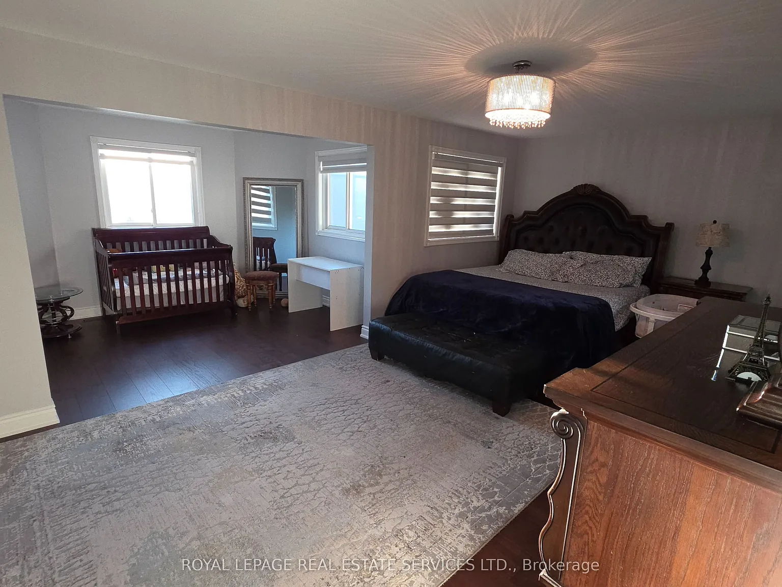323 Winfield Ter — Photo 4