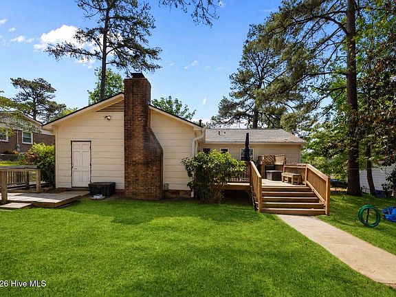 4th image of 705 Rockwood Drive
