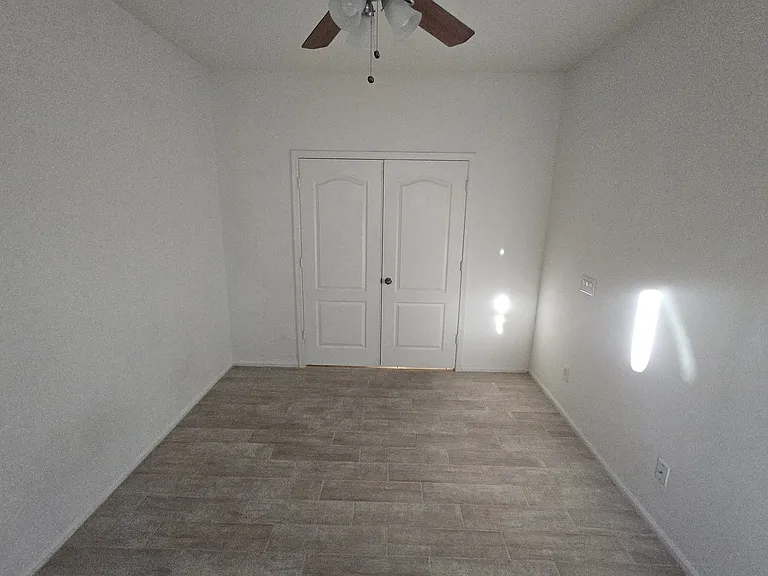 16117 W Winslow Dr — Photo 22