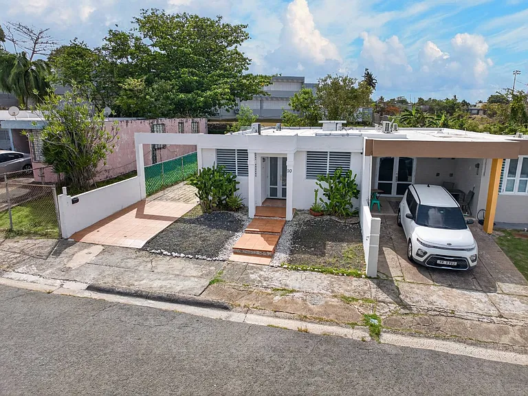 C10 Calle 5 — Photo 1