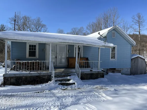 459 Maple Summit Rd, Mill Run, PA 15464