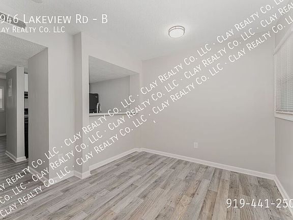 4th image of 1946 Lakeview Rd #B
