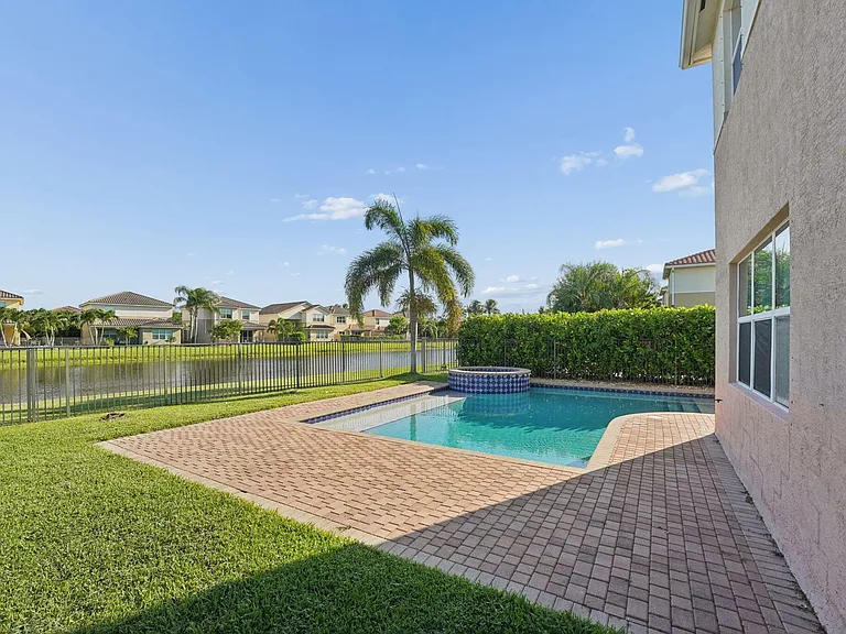 8256 Savara Streams Ln — Photo 50