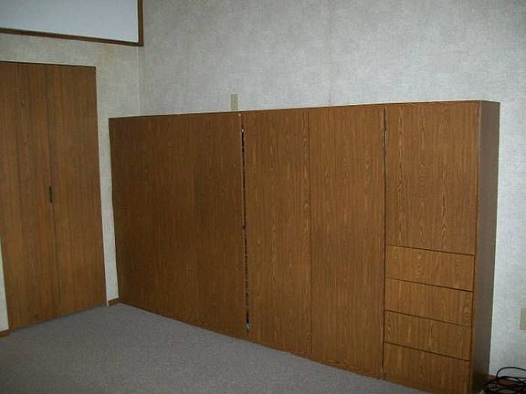 built in murphy bed