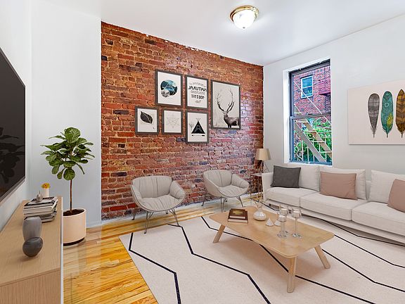 2nd image of 31 Bedford St #54