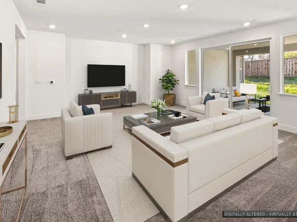 2425 Briar Meadow Cir, Auburn, CA 95603