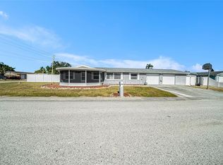 3247 Hoover Dr, Holiday, FL 34691