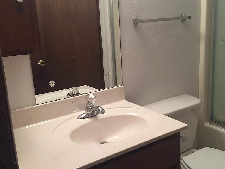 315 East Ln #4 — Photo 12