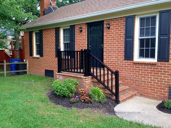 2nd image of 337 Middle Oaks Dr