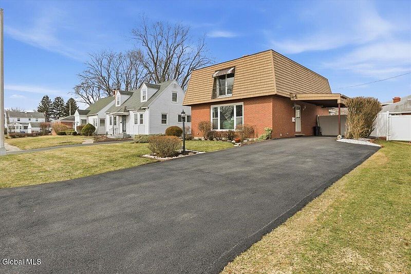 2nd image of 30 Hopewell Street