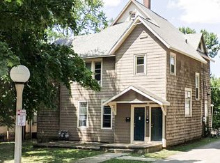 606 W Elm St APT 2, Urbana, IL 61801