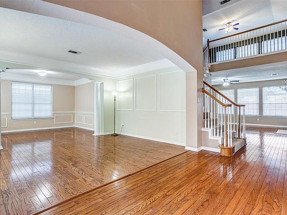 4th image of 613 O Phelan Ln