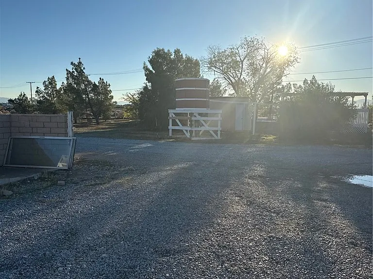 16100 Navajo Rd — Photo 39