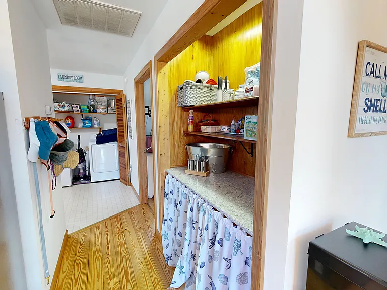 701 Teakwood Ln — Photo 14