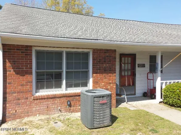 3905 Guardian Avenue #B10, Morehead City, NC 28557
