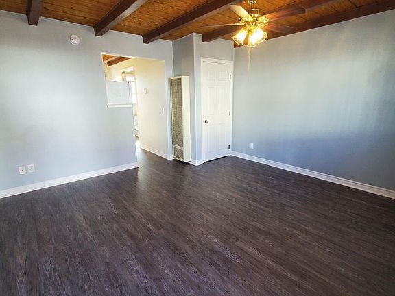3rd image of 2601 S El Camino Real APT 6