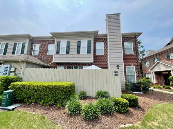 1173 Farrcroft Way, Virginia Beach, VA 23455