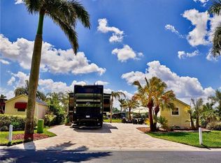 3094 Belle Of Myers Rd, Labelle, FL 33935