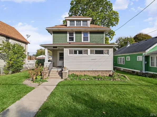 3915 Deveaux St, Niagara Falls, NY 14305
