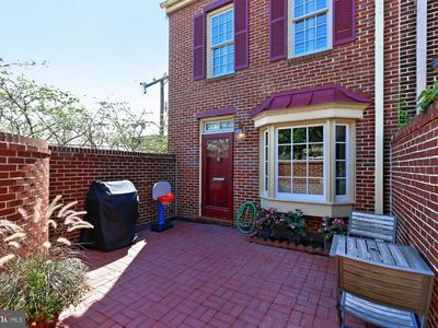 552 N Saint Asaph St, Alexandria, VA, 22314