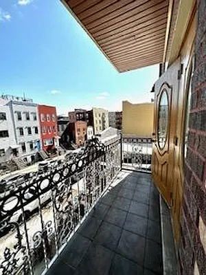 Rented by Apple Exclusive Realty Inc | media 12