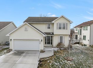 3420 E 52nd St, Des Moines, IA 50317