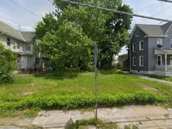 59 N Broad St, Penns Grove, NJ 08069