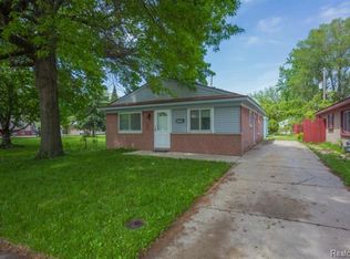 27046 Beverly Rd, Taylor, MI 48180