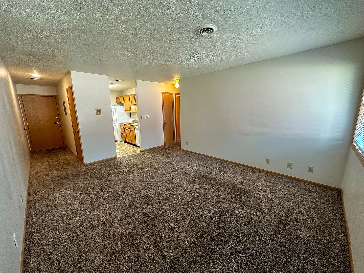 247 Sheldon — Photo 2