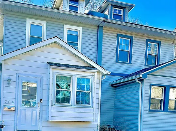 704 Summit Ave, Prospect Park, PA 19076