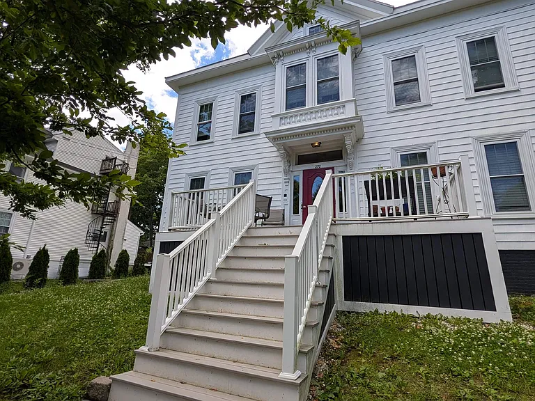270 Richards Ave #4 — Photo 3