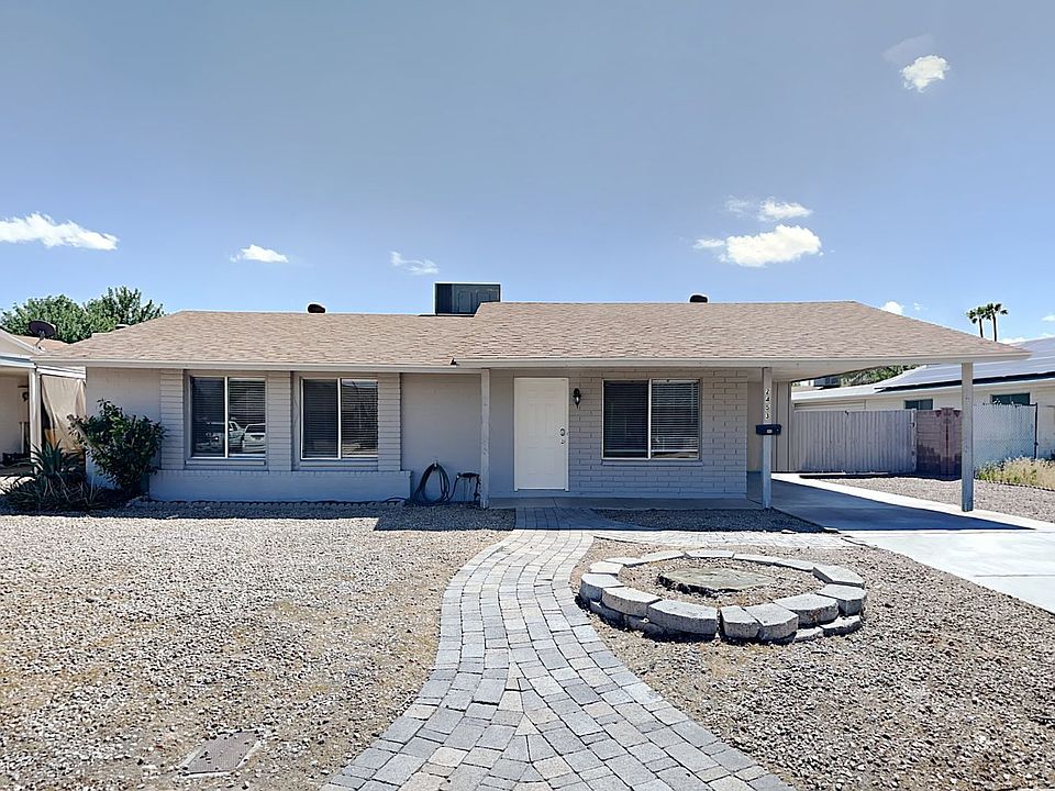 1st image of 2453 E Hillery Dr
