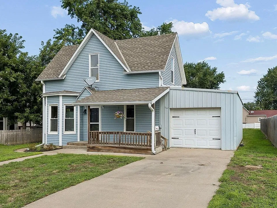 1454 Nebraska St