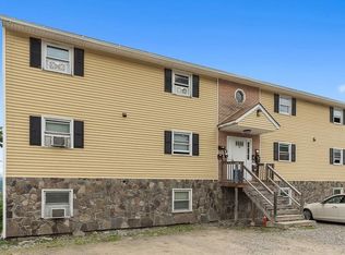33 Everard St APT 4, Worcester, MA 01605
