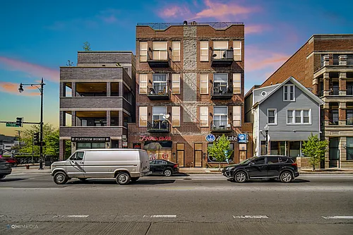 1454 W Fullerton Ave #2 Photo 1