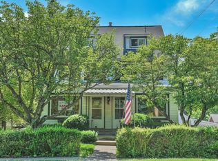 95 Main St #1, Peapack, NJ 07977