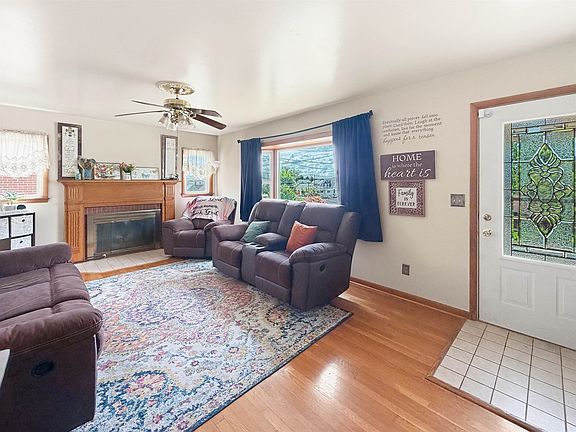 4th image of 708 Florence Ave