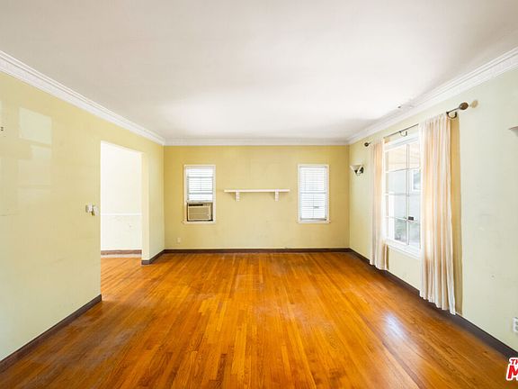 5th image of 8511 Melvil St