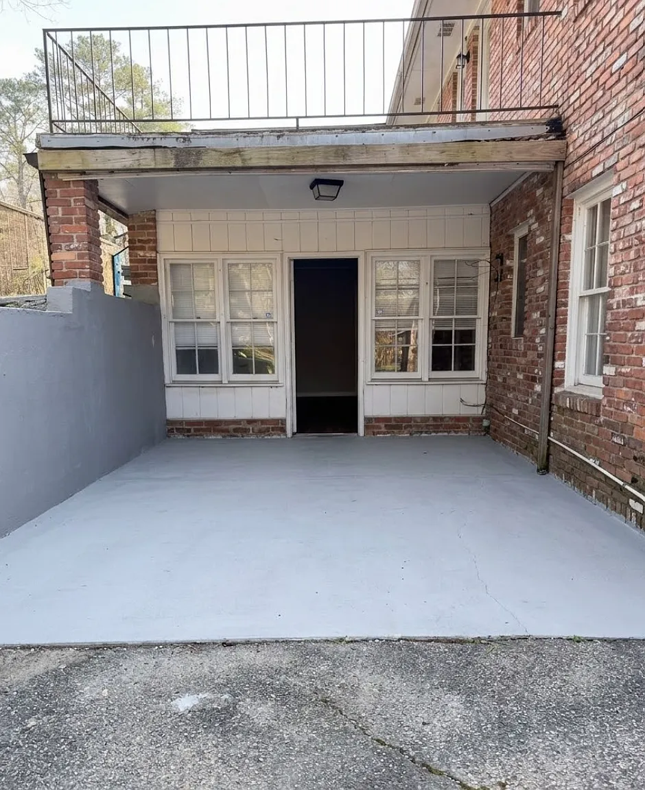2 bed, 950 sqft, $1,200 — Photo 2