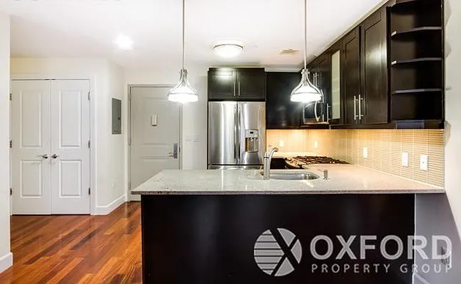 Rented by Oxford Property Group | media 1