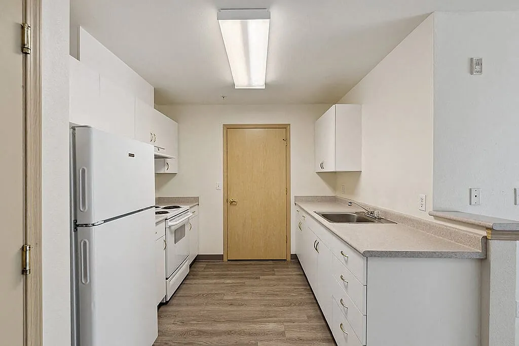 Ballinger Court Senior Affordable Apartments — Photo 3