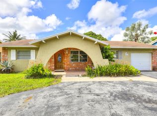6721 NW 25th Ter, Fort Lauderdale, FL 33309