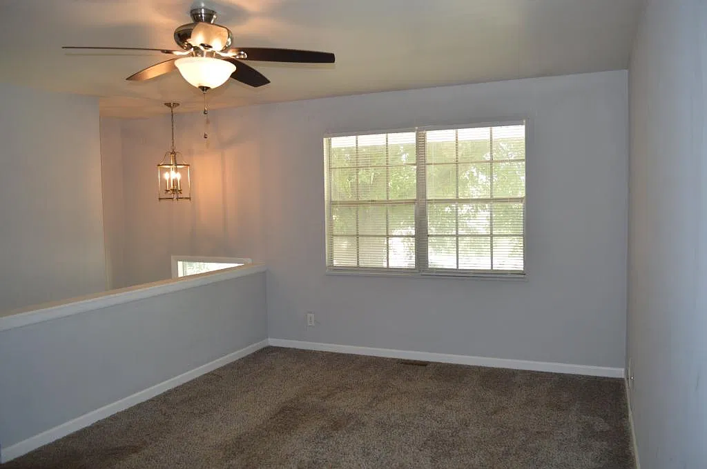 1809 Tam O Shanter Ct — Photo 4