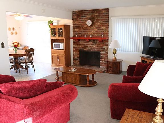 2nd image of 13212 Cranston Ave